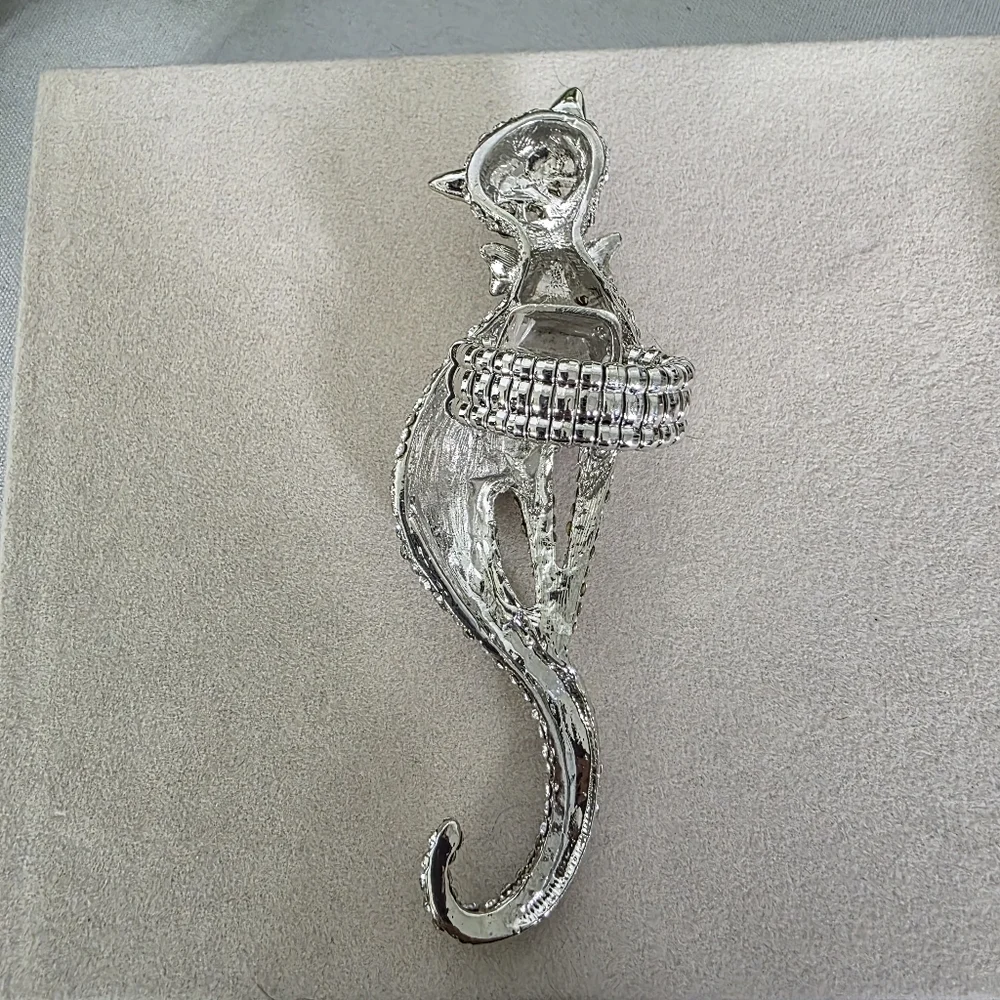 Wow! Beautiful Vintage Large Silver Cat Pave Stretch Ring